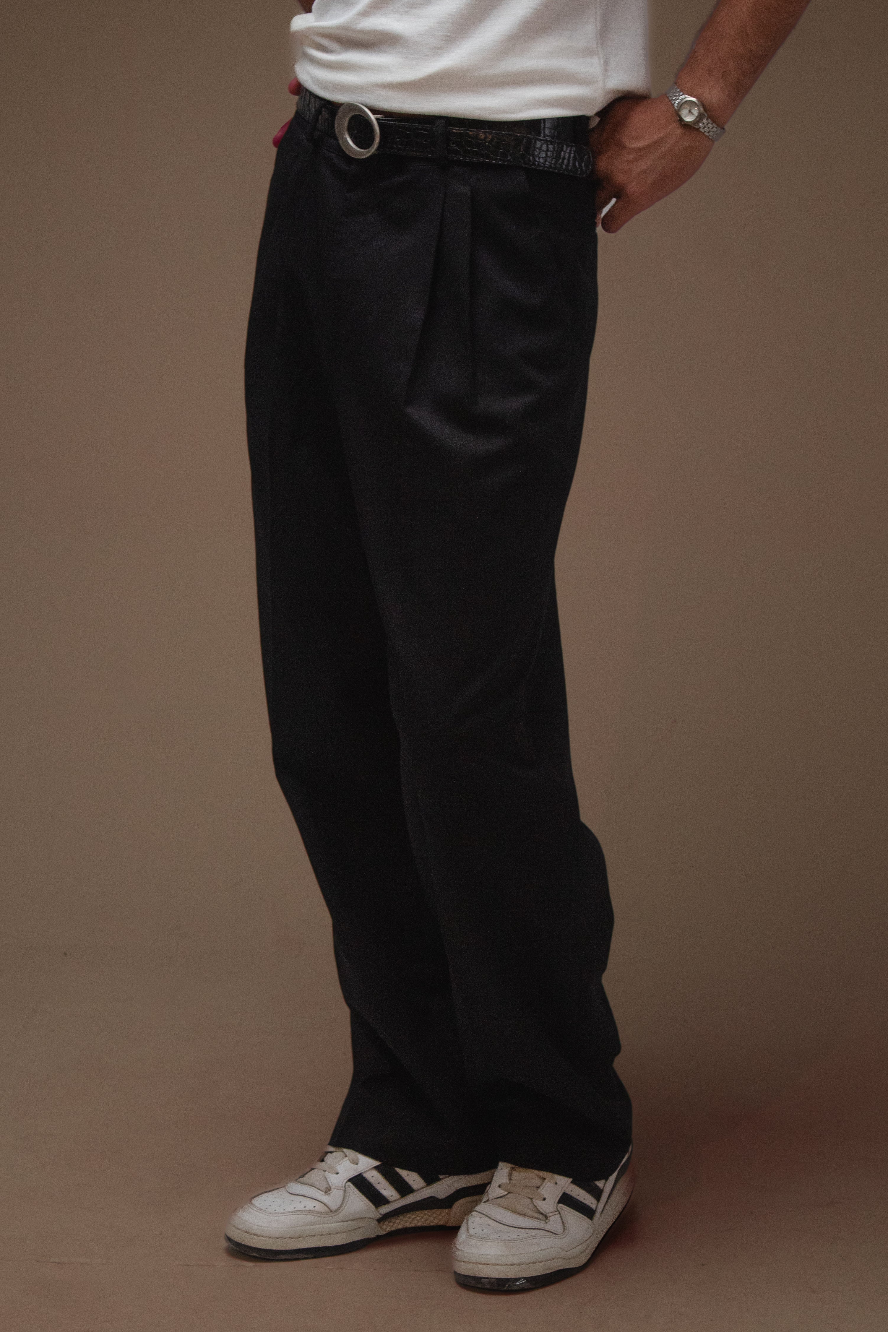 Wide tailored pants