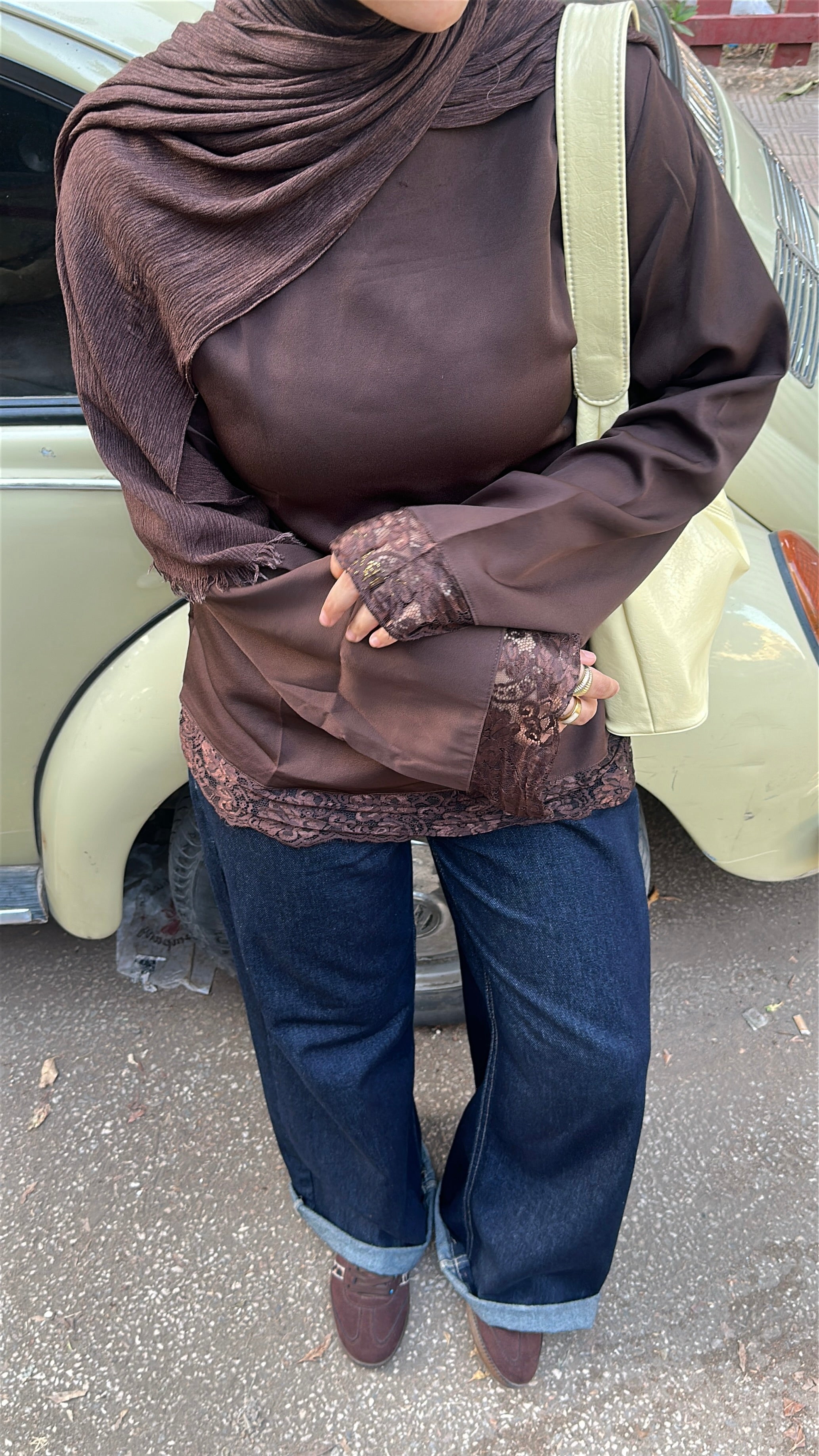 Hijabi lace top
