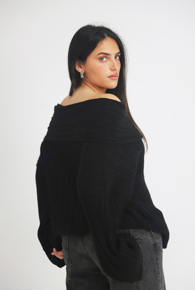 Off-Shoulder sweater